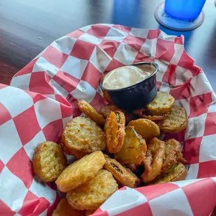 Fried pickles
