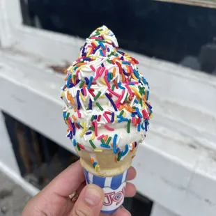 Vanilla Soft Serve &amp; Sprinkles