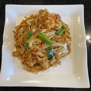 ramen, ramen and noodles, noodle soup, noodle dish, food, noodles