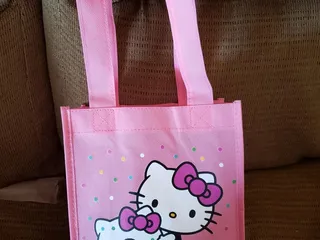 Hello Kitty Cafe Food Truck