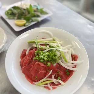 Rare beef pho (before adding the soup)