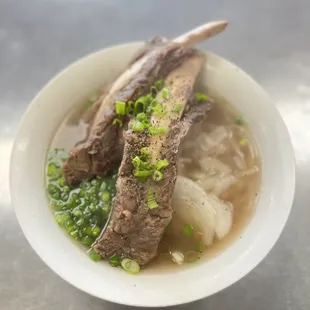 Rib Bone Pho.