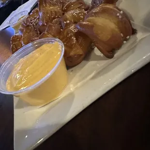 Pretzel Bites