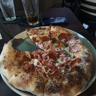 food, pizza