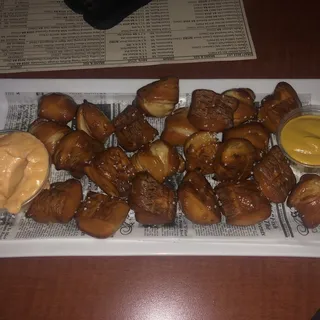 Pretzel Bites