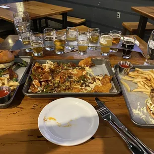 Pubhouse burger, steak &amp; gorgonzola nachos, Ode to Hattie B's, beer flight