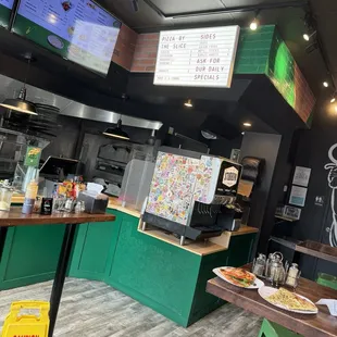 The lovely interior that creates automatic happiness at first glance! Don't believe in love in first sight? Well now you do