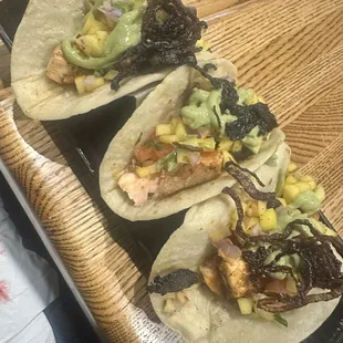 Salmon tacos with avocado sauce