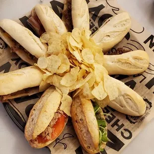 food, sandwiches