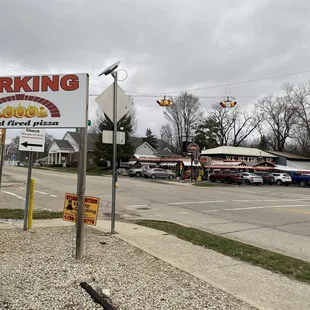 1000 Degrees Woodfired Pizza overflow parking.  4:00 on a Saturday afternoon and hopping!
