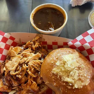 Pulled Chicken Sandwich