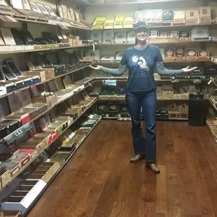 Cigar vault