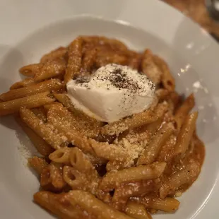 Penne vodka with burrata