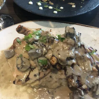 MUSHROOM CHICKEN