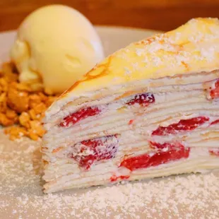 Strawberry Crepe Cake 草莓千层