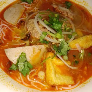 ramen and noodles, food