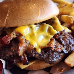 BaconEater signature burger