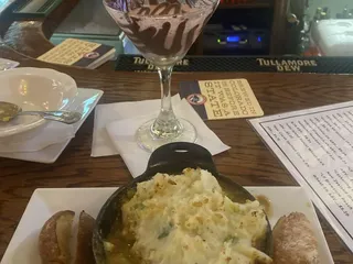 Ivanhoe Pub & Eatery