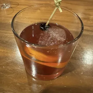 oysters and mussels, drink