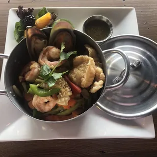 Seafood Claypot Rice O