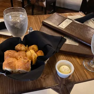Nice assortment of small muffin like breads to start out with.