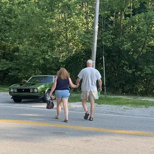 Love to hotrod and it's owners!