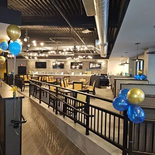 Loft @12Sixty Modern Pub and Kitchen