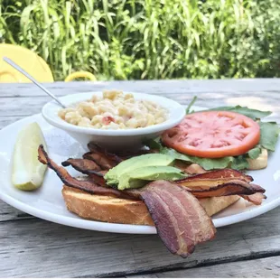 Avocado BLT Smoked Chicken