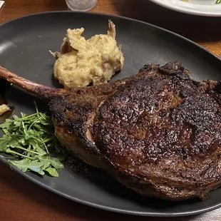 3lb tomahawk steak