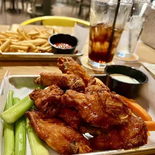 Wings &amp; fries