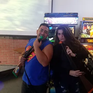 Gun slingeeerrrssss!!!!