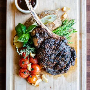 Tomahawk Steak Special