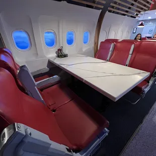 sushi and sashimi, interior