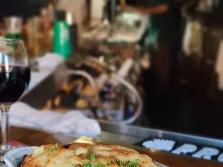 McGee's