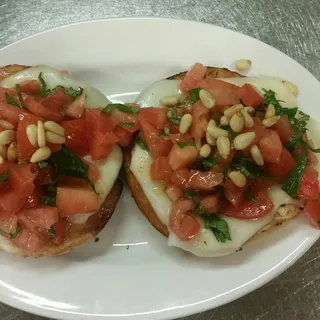 Tomato Basil Bagel