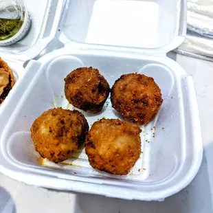 a tray of fried food