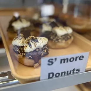 14th Street Donut