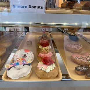 donuts, food, dough desserts