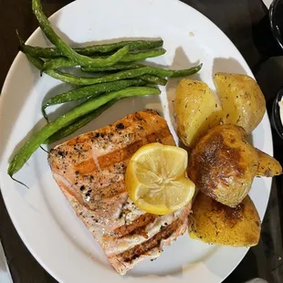 Grilled salmon