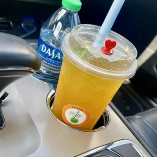 Passion Fruit tea w/boba