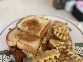 The Junction Brunch House