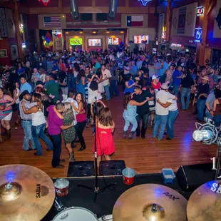 Plenty of dance floor!