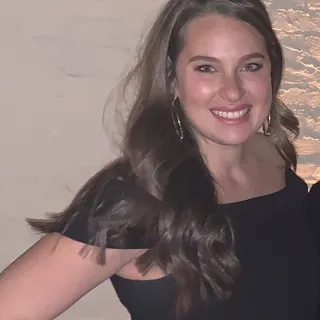 LeeAnne P.