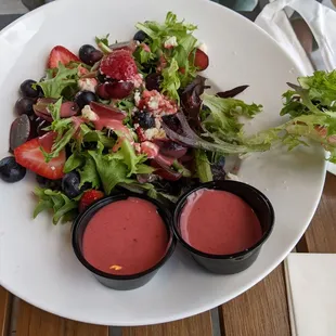 Seasonal berry salad