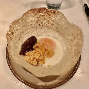 Egg Hopper