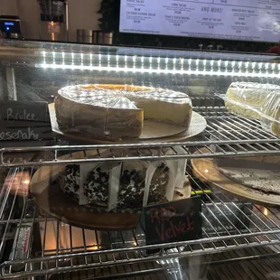 Dessert counter