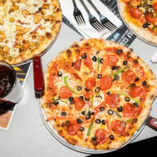 food, pizza