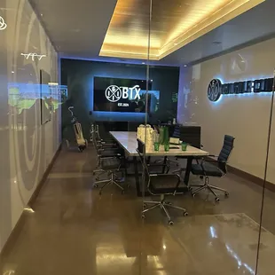 Private area for meetings/parties