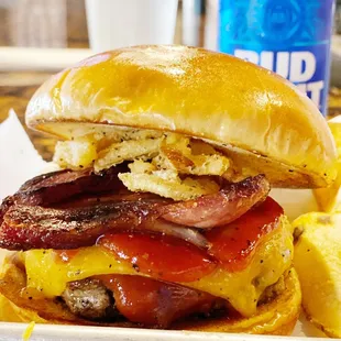 Old Fashioned Burger with Bacon
