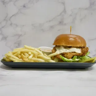 Crispy chicken burger